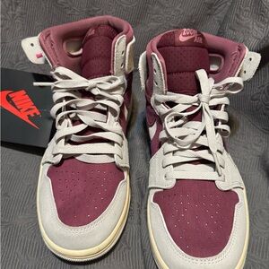 Nike Women's Maroon and Cream High-Top Sneakers